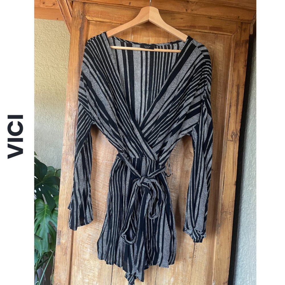 VICI  I  Black Wrap-Style Romper with White Stripes and Long Sleeve  I  Size M